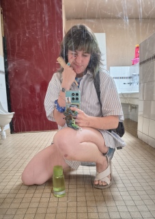 Jeudi 25